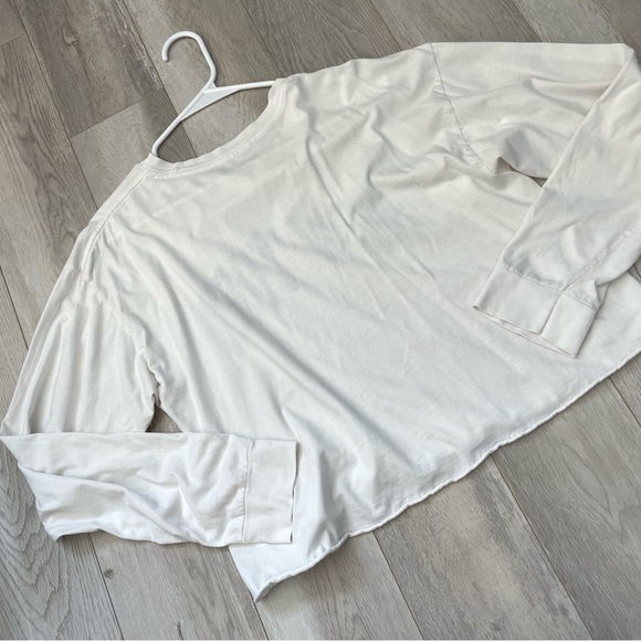 Brandy Melville Tshirt new york long sleeve crop oversized womens White one size - Picture 4 of 7